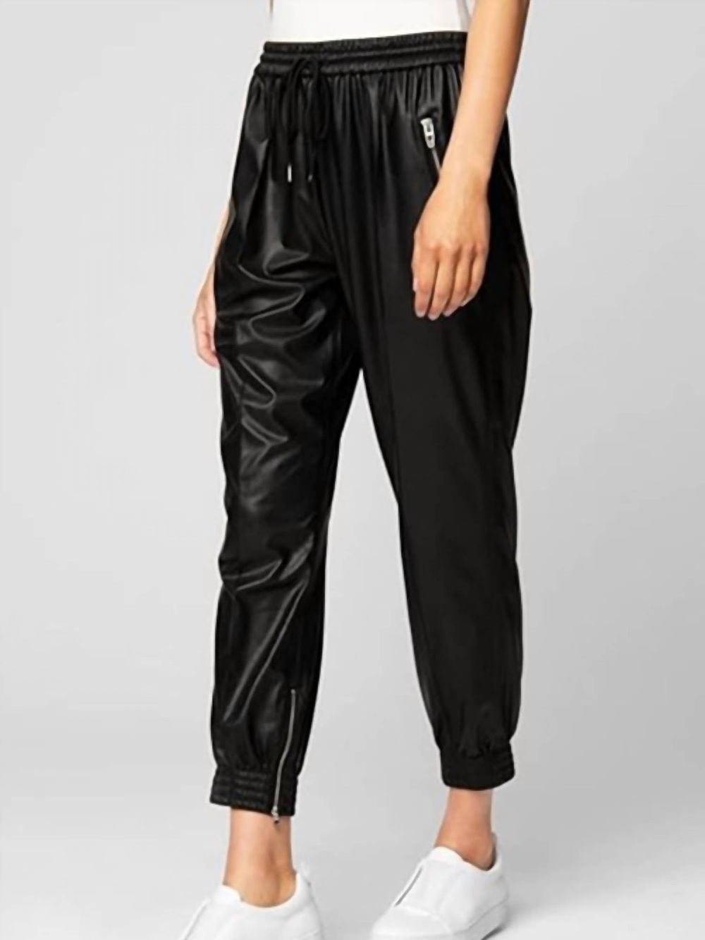BLANKNYC Faux Leather Joggers Pants Black Zip Pocket Size 28 NWT